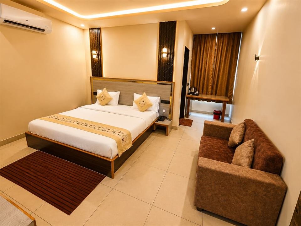 Superior Room at Royal Celebration Inn